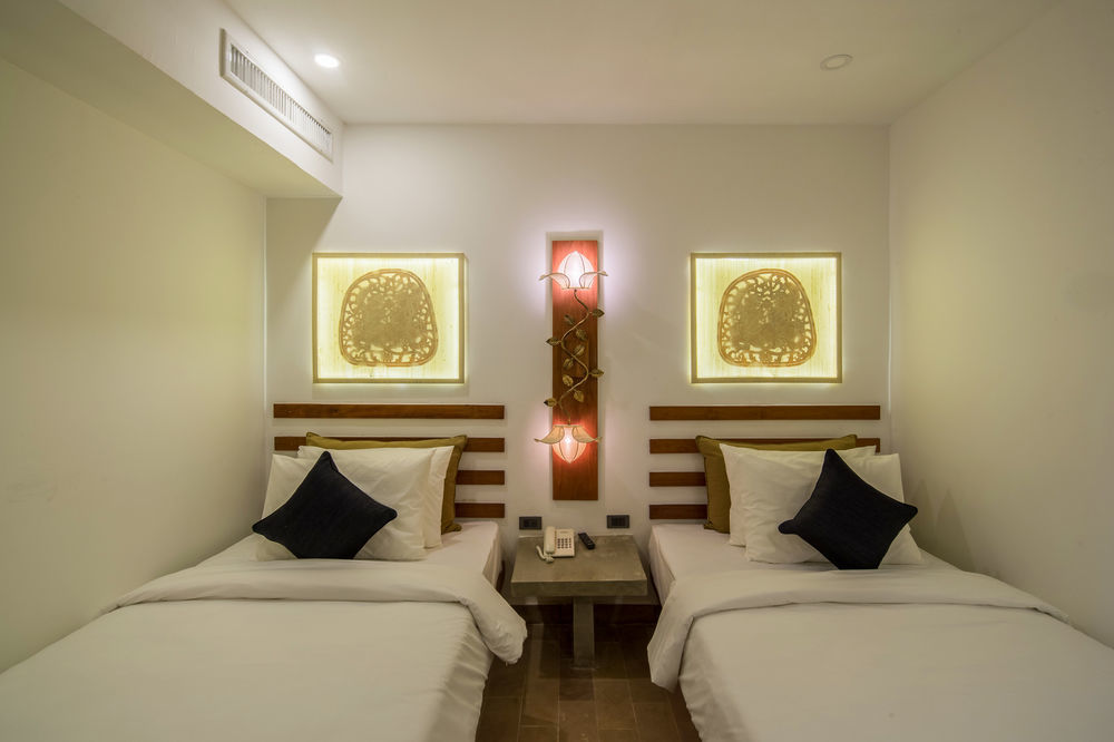 The Thirdfold Residence Ciudad de Siem Riep Exterior foto Deluxe Twin Room