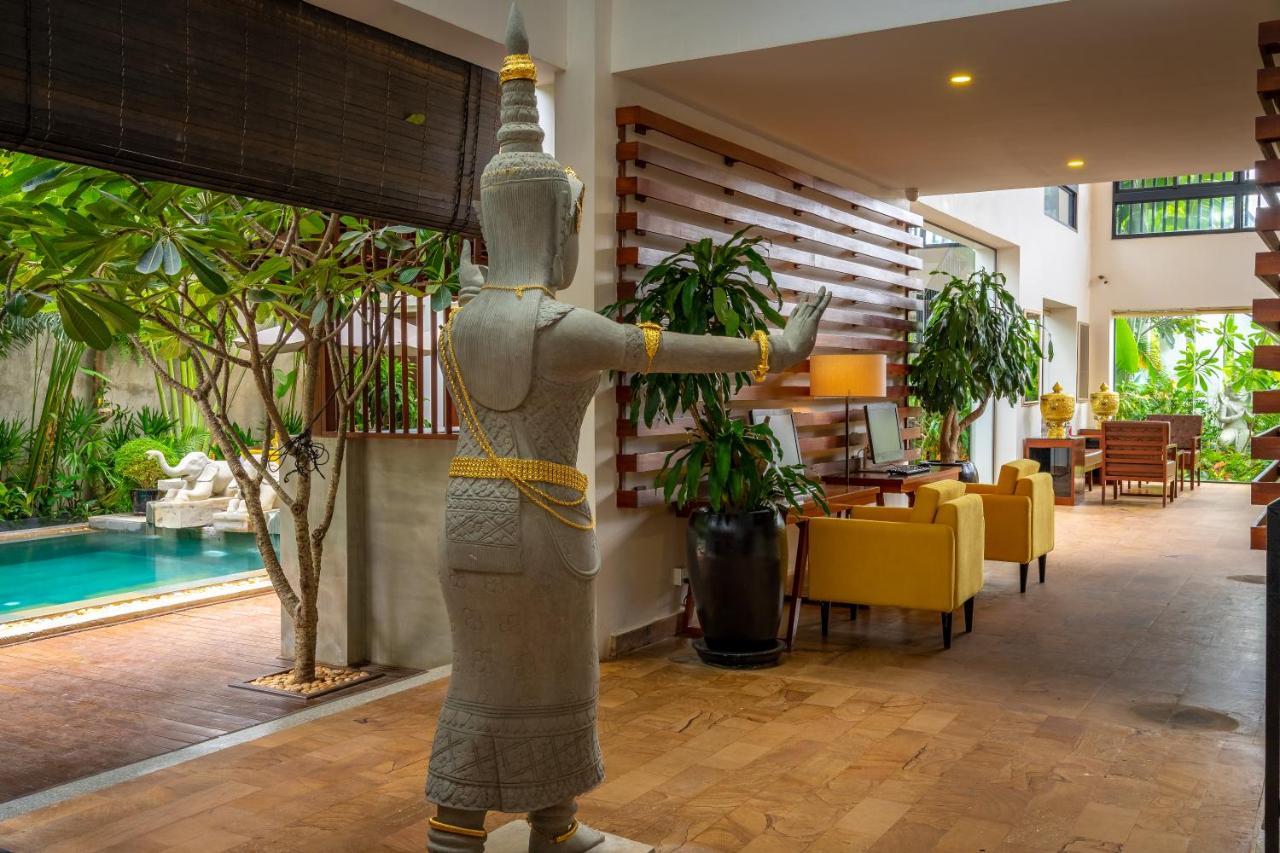 The Thirdfold Residence Ciudad de Siem Riep Exterior foto Interior of the hotel